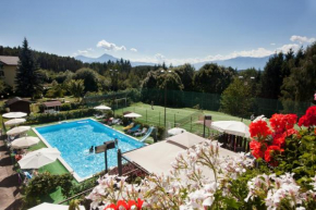  Hotel Scoiattolo  Baselga di Piné